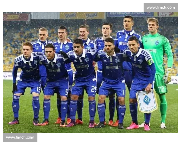 4-2 射落海鸥!曼联 “詹库科” 封神难掩中场裂痕 4-2 射落海鸥!曼联 “詹库科” 封神难掩中场裂痕