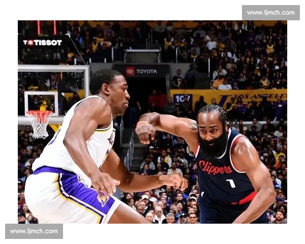 同城德比火花四溅快船湖人巅峰对决引爆洛城篮球之夜激情对抗全城瞩目 同城德比火花四溅快船湖人巅峰对决引爆洛城篮球之夜激情对抗全城瞩目